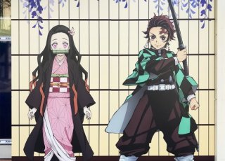 店前に看板を設置しました